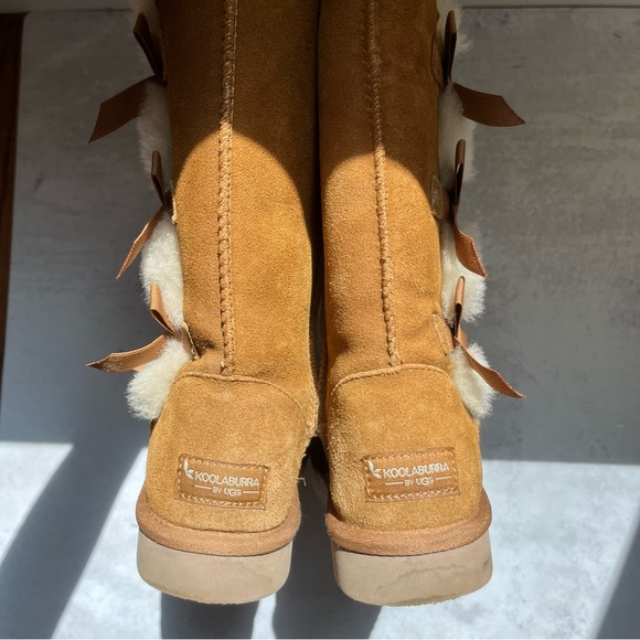 Koolabura by Ugg Suede Bow Tall Boots 6 - Picture 4 of 7